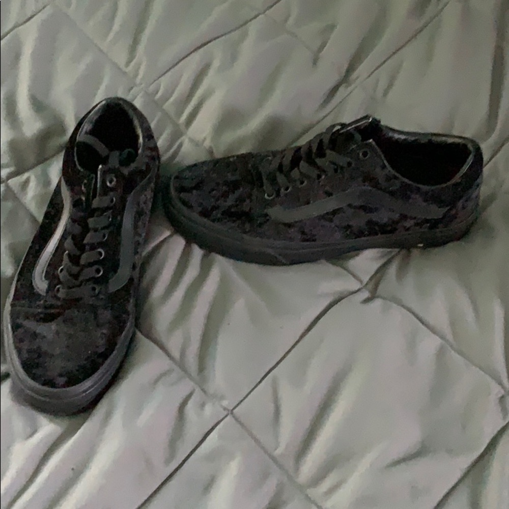 Vans old skool black crushed velvet mono sz 10